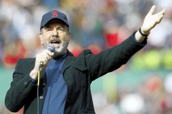 People: Hines Ward, Jon Hamm, Justin Bieber, Neil Diamond, Beyonce, Joe and Tina Simpson